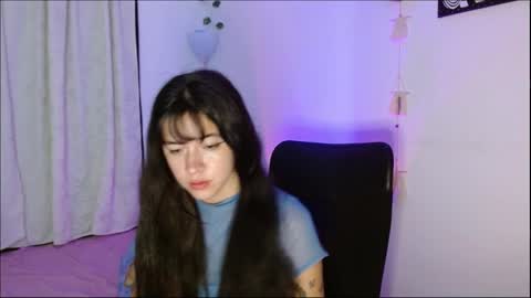 Snapshot of internetxdoll chatting on December 17, 2024, 11:27 pm Call me Avri thumps up 666 help pls..Dont forget to smile online show from December 17, 2024, 11:27 pm