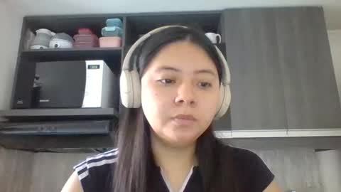 Iris 3 online show from November 18, 2025, 1:59 pm