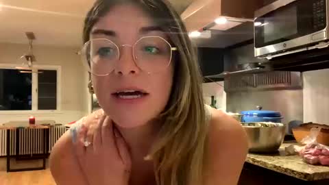 IntoTheWoodsWeGo online show from October 11, 2025, 9:46 pm