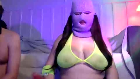 Snapshot of intowhatnow chatting on November 8, 2025, 7:08 am intowhatnow online show from November 8, 2025, 7:08 am