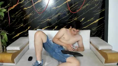 invincible200 online show from September 12, 2025, 1:55 pm