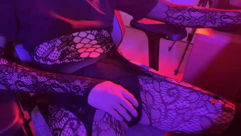 Snapshot of iothealien chatting on October 26, 2025, 4:51 am iothealien online show from October 26, 2025, 4:51 am