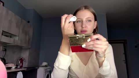 Dina online show from December 20, 2025, 12:45 pm