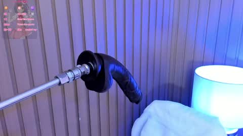 irene_lopes online show from April 8, 2026, 3:50 am