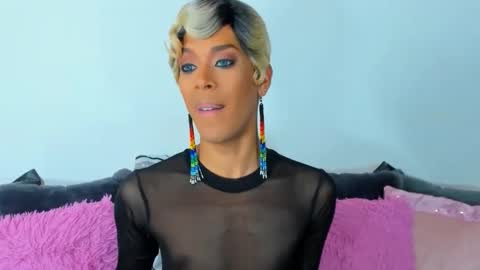 Snapshot of irenephill chatting on September 25, 2025, 1:42 am Irene Aguirre online show from September 25, 2025, 1:42 am