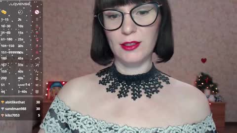 IrenLarasani online show from January 6, 2025, 9:19 am