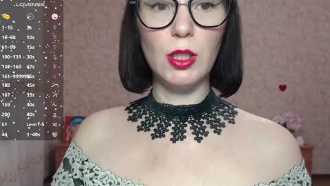 IrenLarasani online show from February 19, 2025, 6:55 am