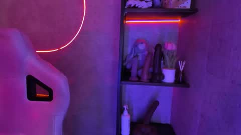 iriisfeitan online show from March 20, 2026, 10:09 am