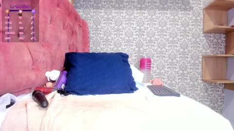 Hot Charlotte  online show from April 1, 2026, 12:00 am