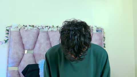 Iris online show from January 7, 2026, 4:20 pm