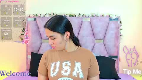 Snapshot of iris_mandarinne chatting on July 9, 2026, 5:17 pm Iris online show from July 9, 2026, 5:17 pm
