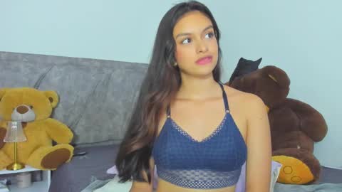 Snapshot of iris_pretty__ chatting on February 2, 2025, 11:11 pm iris felix online show from February 2, 2025, 11:11 pm
