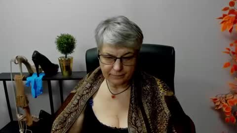 I R I S online show from February 26, 2025, 12:03 pm