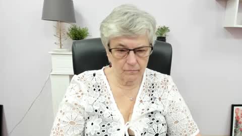 I R I S online show from July 3, 2026, 6:09 am