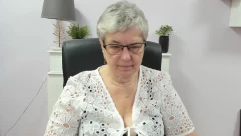 I R I S online show from July 15, 2026, 6:18 am
