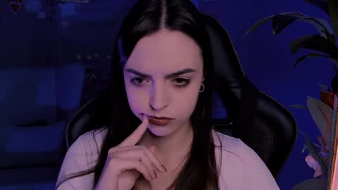 Iris online show from December 7, 2024, 2:24 pm