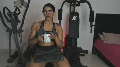 Snapshot of irisfit chatting on April 29, 2026, 5:30 pm Iris Fit online show from April 29, 2026, 5:30 pm
