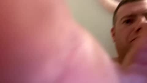 irishstallionxxx online show from December 2, 2024, 4:42 am