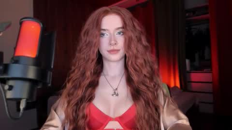 Miss Iris Fansly Miss Iris new inst.  online show from September 20, 2025, 4:41 pm