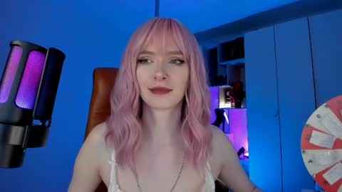 Miss Iris Fansly Miss Iris new inst.  online show from July 13, 2026, 4:32 pm