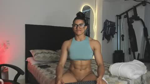 Snapshot of irismuscle chatting on July 12, 2026, 4:20 pm irismuscle online show from July 12, 2026, 4:20 pm