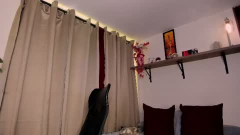 Snapshot of iriss_1 chatting on July 28, 2026, 6:20 pm Iriss online show from July 28, 2026, 6:20 pm