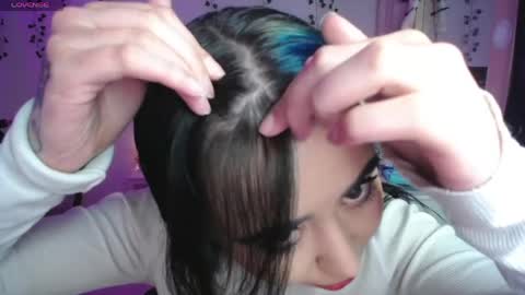 Iris  online show from April 15, 2026, 5:14 am