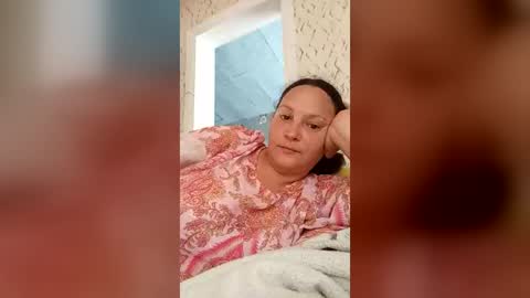 Snapshot of irisssska chatting on July 15, 2026, 8:52 am irisssska online show from July 15, 2026, 8:52 am