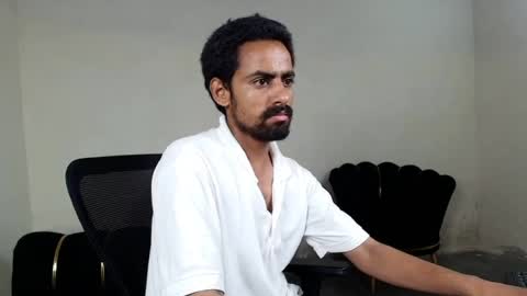 Snapshot of ironcharm4455 chatting on June 18, 2026, 6:34 pm Naveed online show from June 18, 2026, 6:34 pm