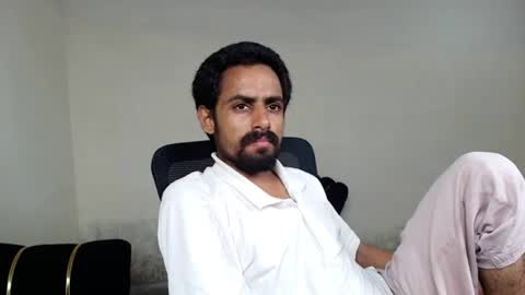 Snapshot of ironcharm4455 chatting on June 29, 2026, 5:24 pm Naveed online show from June 29, 2026, 5:24 pm