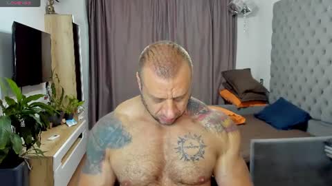 ironhulk22 online show from July 15, 2026, 9:58 am