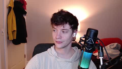 Sam online show from December 11, 2024, 3:35 am