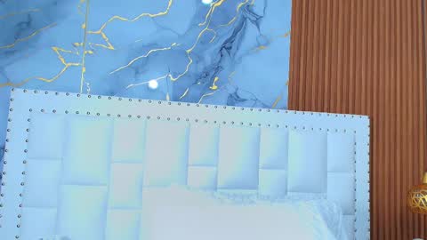 Sandy  online show from February 22, 2025, 12:29 pm