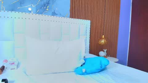 Sandy  online show from February 27, 2025, 12:45 pm