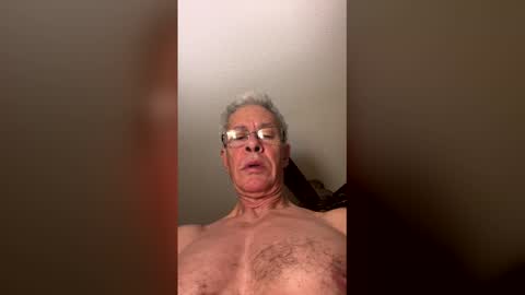 irrintzi60 online show from February 5, 2026, 3:00 am