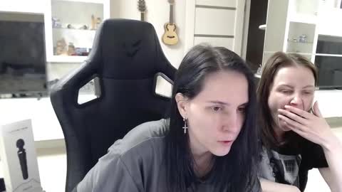 Irwi Tomboy online show from February 25, 2025, 3:42 am