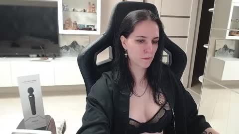 Irwi Tomboy online show from March 9, 2025, 9:14 pm