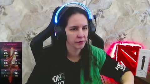 Irwi Tomboy online show from March 29, 2026, 9:20 am