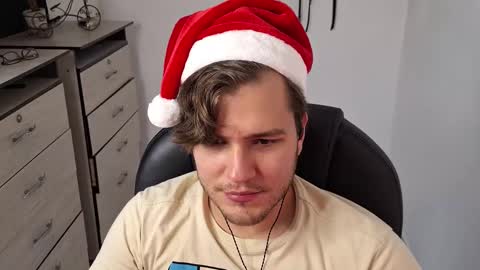 Snapshot of is_jesus chatting on December 5, 2024, 8:44 pm Jess online show from December 5, 2024, 8:44 pm