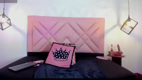 ISABELLA online show from June 10, 2026, 8:19 pm