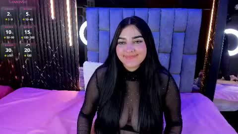 Snapshot of isa_gonzalez chatting on June 25, 2026, 7:51 pm Isa Gonzalez online show from June 25, 2026, 7:51 pm