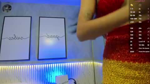 Snapshot of isa_little4u chatting on June 19, 2026, 10:19 am online show from June 19, 2026, 10:19 am