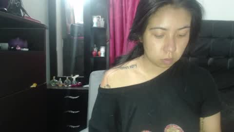 Isa online show from January 3, 2025, 1:59 am