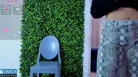 Snapshot of isa_sweet1_ chatting on May 23, 2026, 11:03 am Isa online show from May 23, 2026, 11:03 am