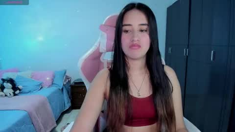 Snapshot of isaa_diamond chatting on October 24, 2025, 2:35 pm isaa_diamond online show from October 24, 2025, 2:35 pm