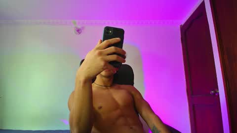 isaac online show from September 21, 2025, 5:03 pm