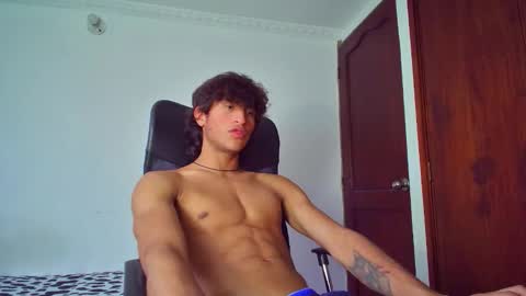 isaac online show from November 4, 2025, 10:20 pm