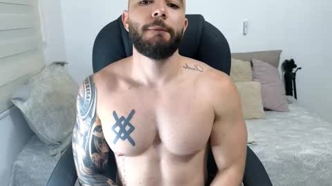 Snapshot of isaac_carter chatting on January 31, 2026, 10:19 pm Isaac carter online show from January 31, 2026, 10:19 pm