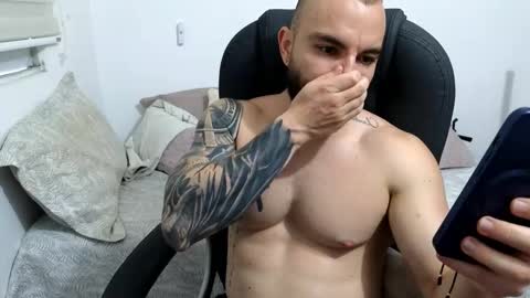 Snapshot of isaac_carter chatting on February 3, 2026, 10:48 pm Isaac carter online show from February 3, 2026, 10:48 pm