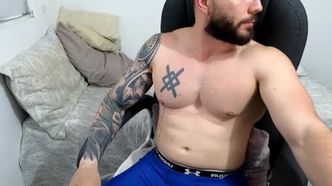 Snapshot of isaac_carter chatting on February 6, 2026, 10:35 pm Isaac carter online show from February 6, 2026, 10:35 pm